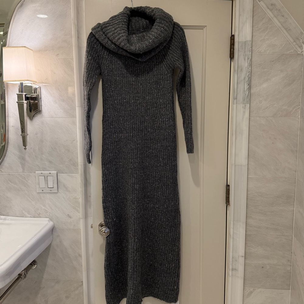 Rumored Gray Fireside Maxi Sweater Dress size XS - Picture 4 of 5